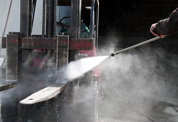 Best Oil and Grease Removal from Surfaces in Sebastian, TX